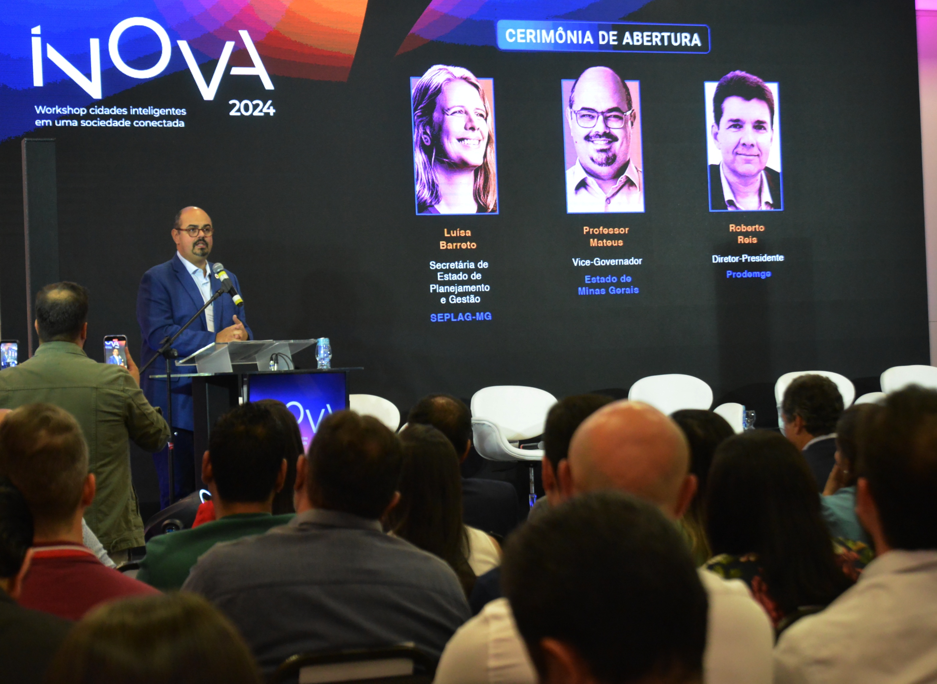 O vice-governador de Minas Gerais, professor Mateus, falou com os gestores público sobre a importância da transformação digital